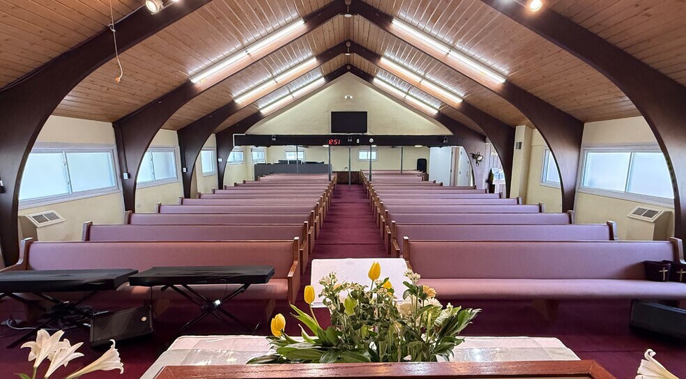 More Photos Of 12323 Bluhill Rd, Silver Spring Religious Facility For Sale