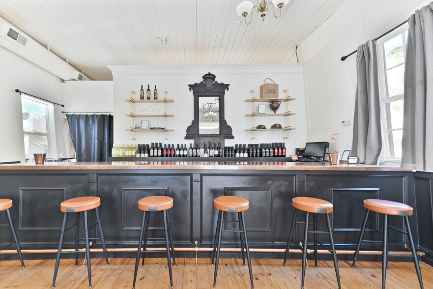 More Photos Of 435 Main St, Murphys General Retail For Sale