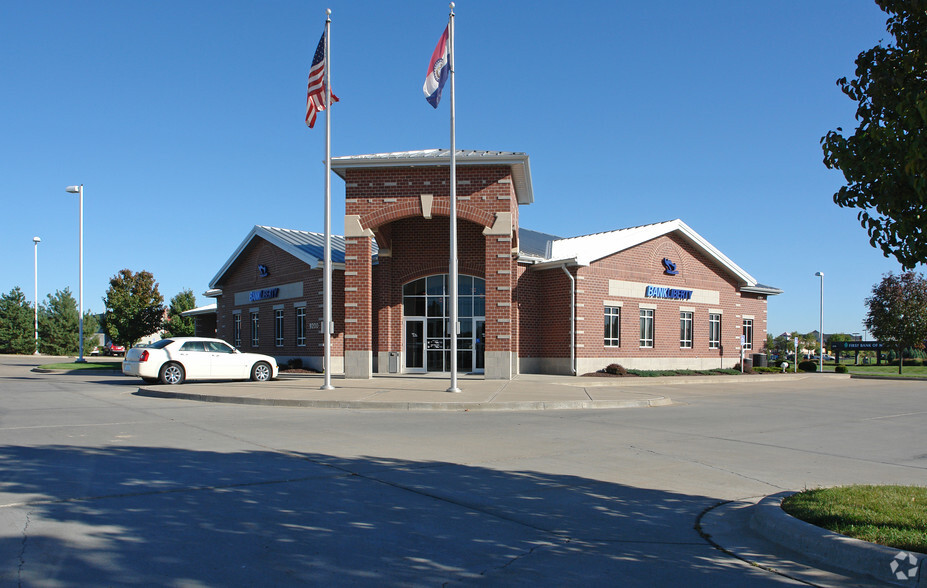 Primary Photo Of 9200 NE Barry Rd, Kansas City Office For Lease