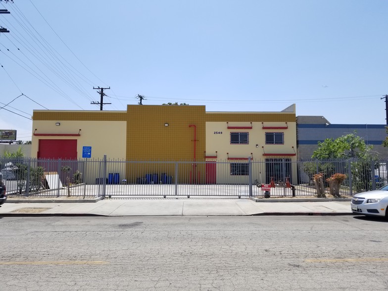 Primary Photo Of 2548 E 53rd St, Huntington Park Warehouse For Lease