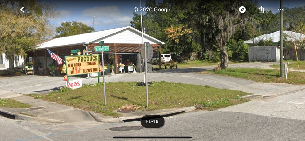 More Photos Of 1327 S Bay St, Eustis Freestanding For Lease