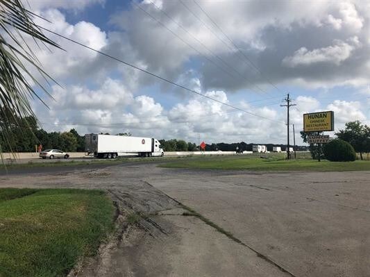 More Photos Of 46328 Interstate 10, Winnie Restaurant For Sale