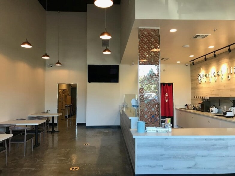 More Photos Of 2545-2593 Chino Hills Pky, Chino Hills Unknown For Lease