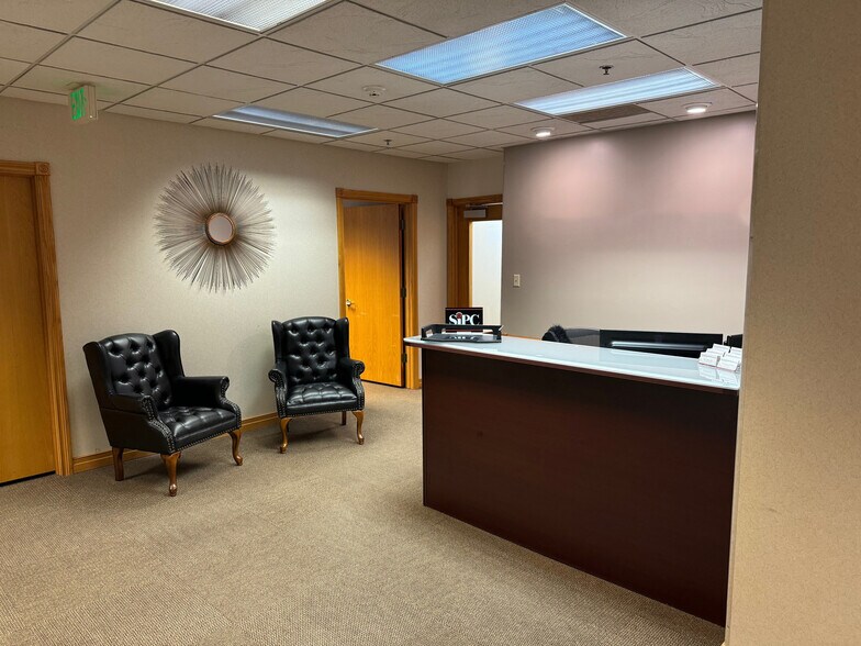 More Photos Of 500 E Ohio St, Indianapolis Office For Lease