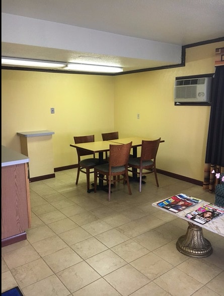 More Photos Of 3345 Latcha Rd, Millbury Hotel For Sale