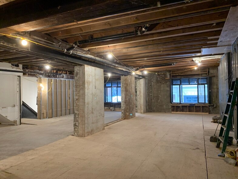More Photos Of 54-56 W 31st St, New York Restaurant For Sale
