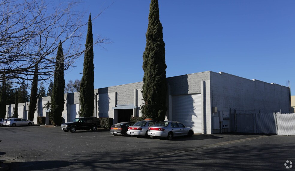 More Photos Of 11361 Sunrise Gold Cir, Rancho Cordova Warehouse For Sale
