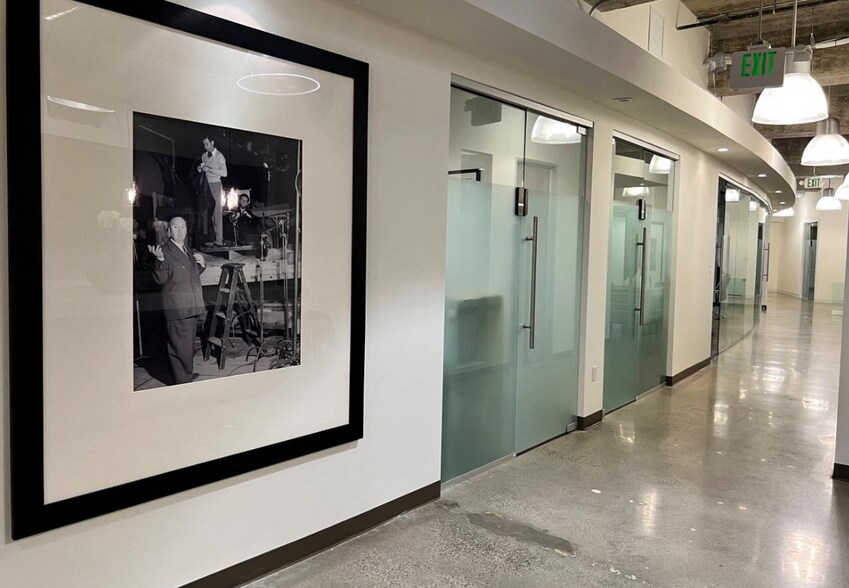 More Photos Of 9777 Wilshire Blvd, Beverly Hills Coworking Space