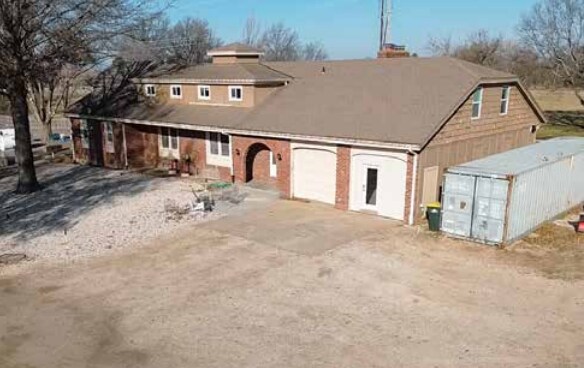 More Photos Of 19160 Metcalf Ave, Stilwell Office For Sale