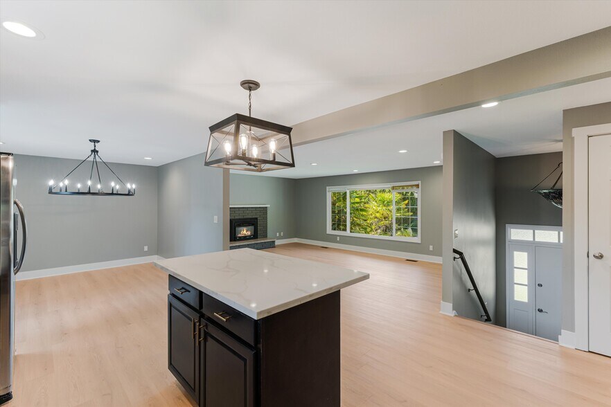 More Photos Of 2706 SE Spruce St, Hillsboro Healthcare For Sale