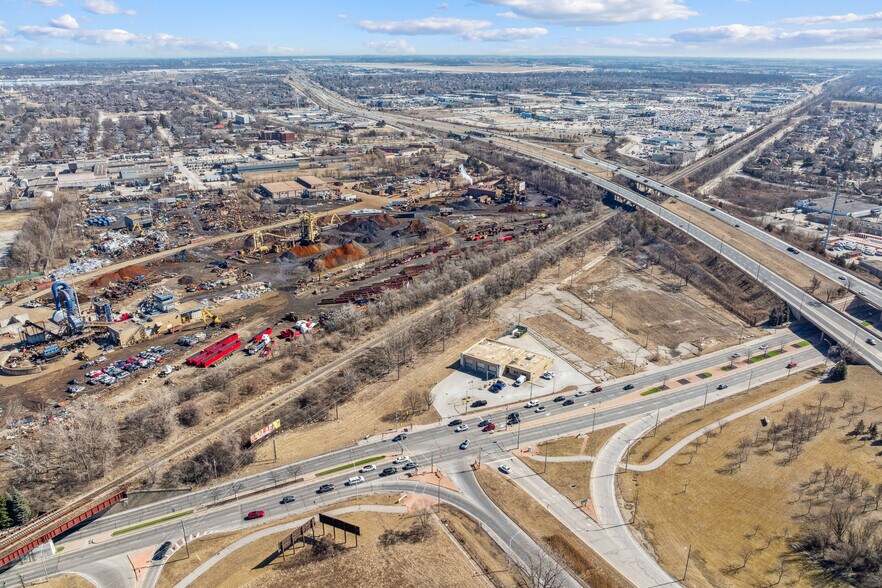 More Photos Of 2714 Dougall Ave, Windsor Land For Sale