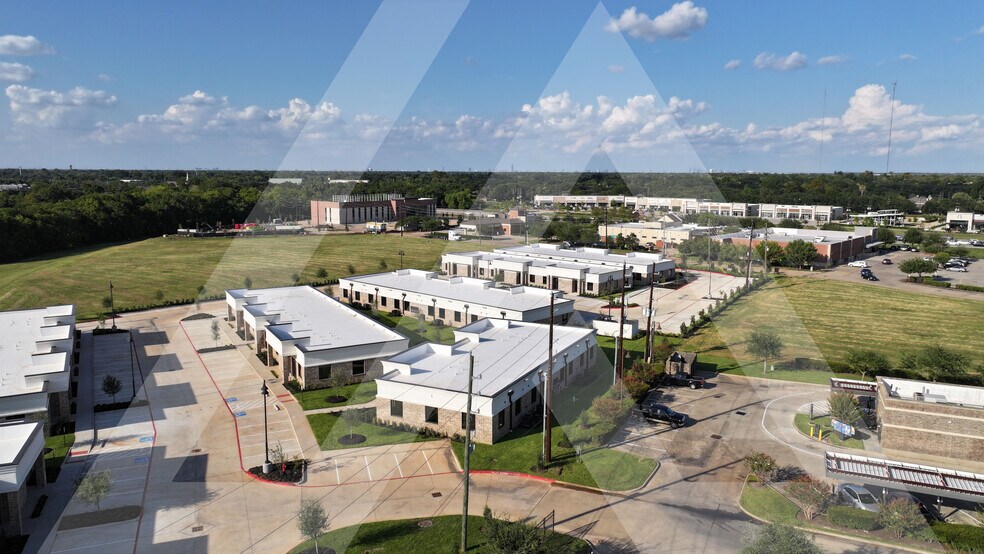 More Photos Of 6110 Sienna Ranch, Missouri City Medical For Sale