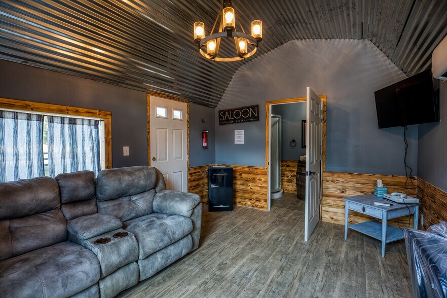 More Photos Of 23192 Murrell Rd, Hockley Lodge Meeting Hall For Sale