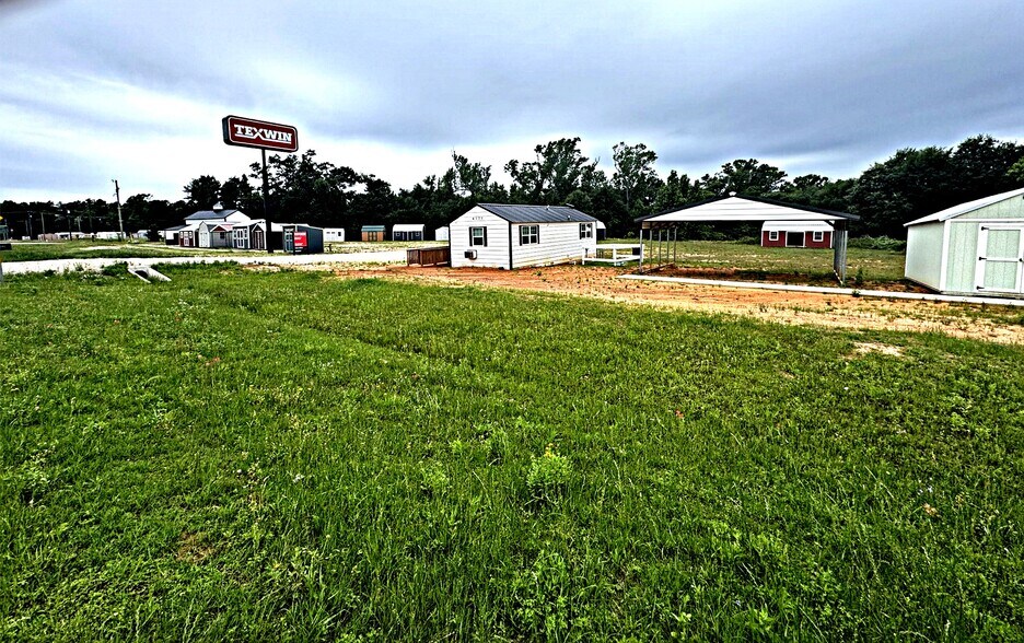 More Photos Of 6175 TX-256 Hwy, Palestine Land For Sale