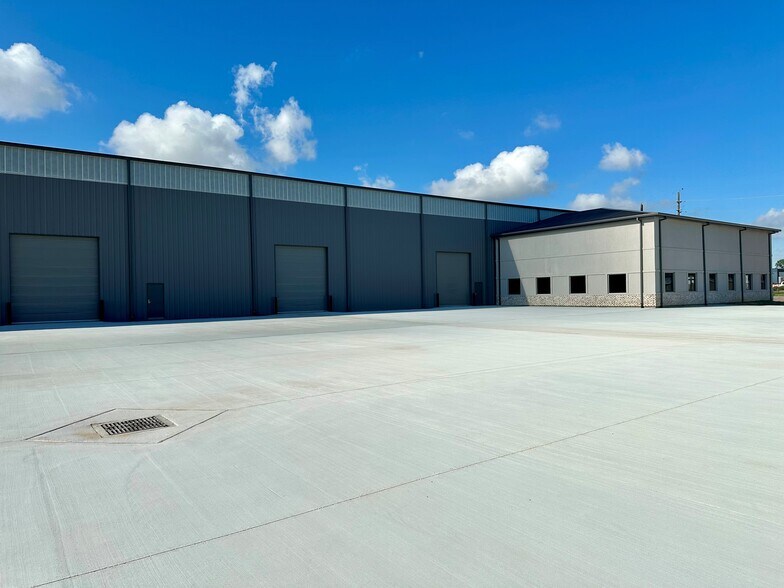 More Photos Of 1520 FM 1960 Pky, Houston Manufacturing For Sale