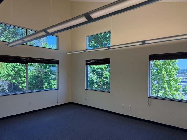 More Photos Of 3077 NW St Helens Rd, Portland Office For Lease