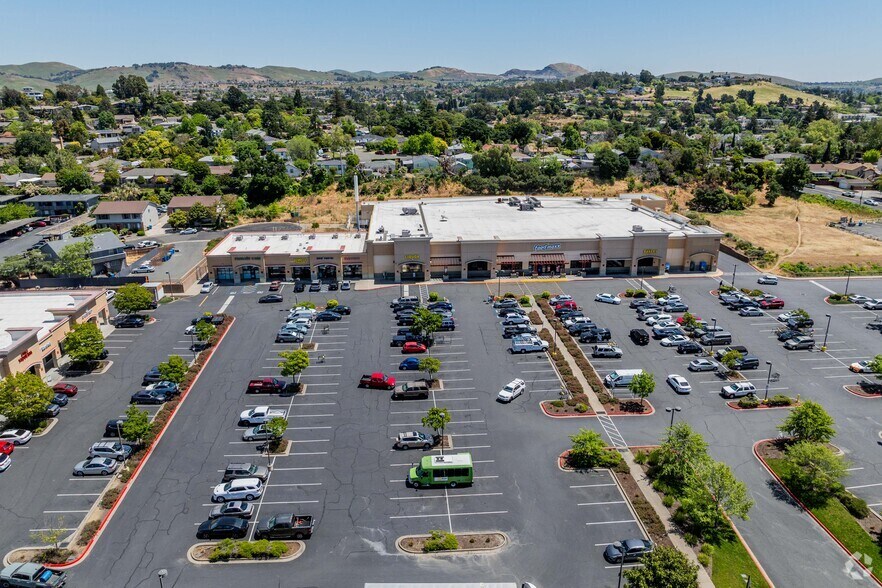 More Photos Of 1740-1760 Tuolumne St, Vallejo Supermarket For Lease