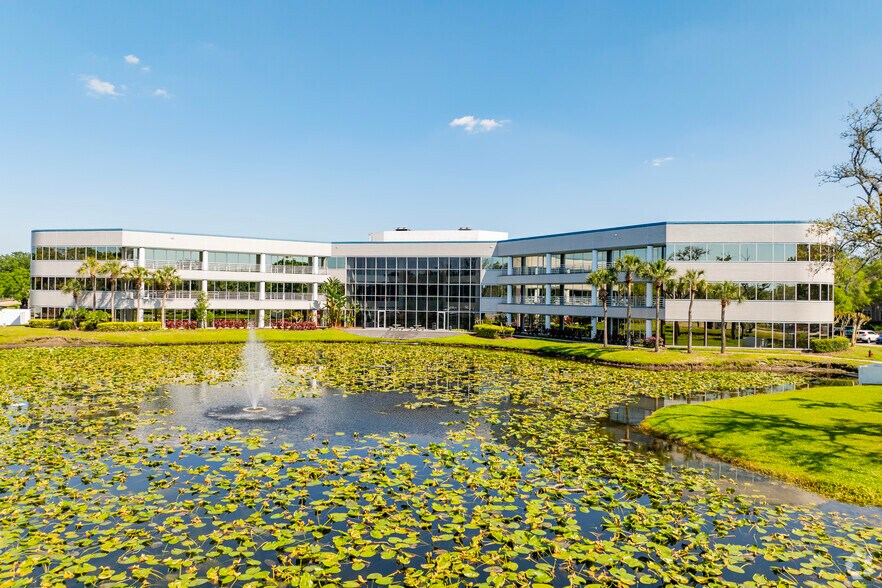 More Photos Of 3550 Buschwood Park Dr, Tampa Office For Lease