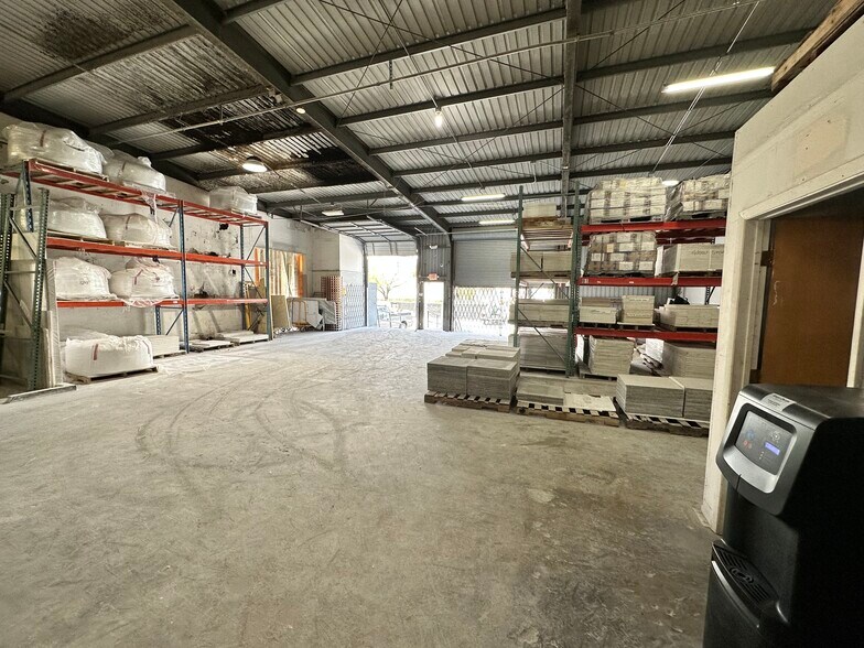 More Photos Of 800 SW 21st Ter, Fort Lauderdale Warehouse For Sale