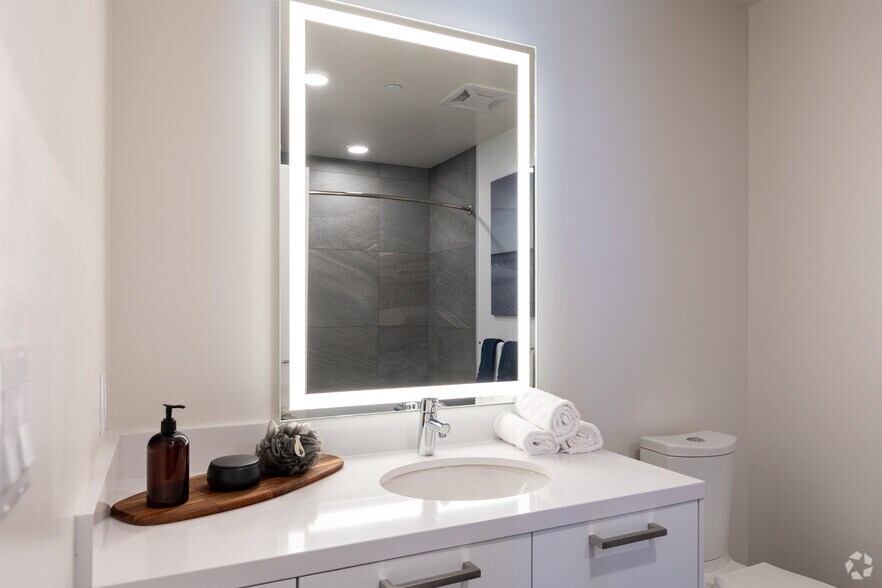 More Photos Of 2801 Sunset Pl, Los Angeles Apartments For Lease