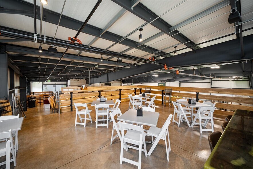 More Photos Of 2204 N Madson Rd, Liberty Lake Restaurant For Sale