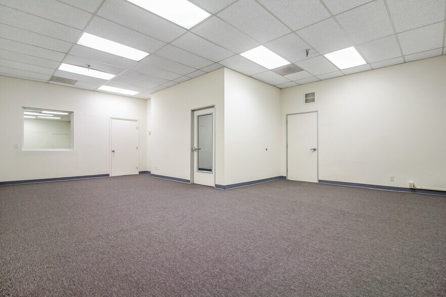 More Photos Of 2681 Dow Ave, Tustin Manufacturing For Lease