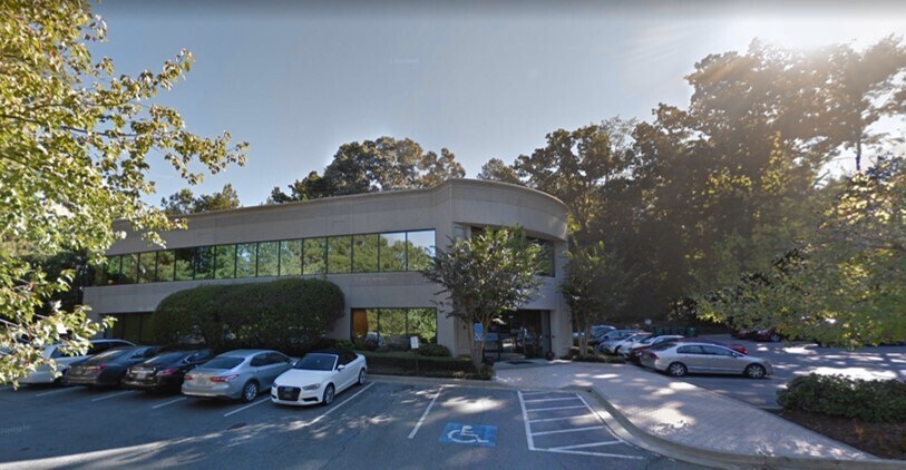 More Photos Of 6645 Peachtree Dunwoody Rd, Atlanta Office For Lease