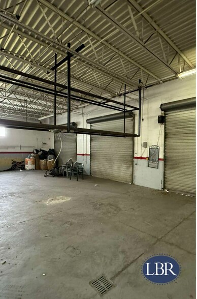 More Photos Of 6150 Silver Star Rd, Orlando Freestanding For Lease