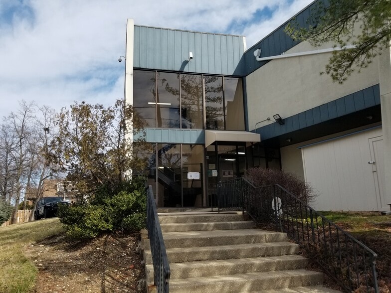 More Photos Of 525 Eastern Ave, Fairmount Heights Medical For Lease