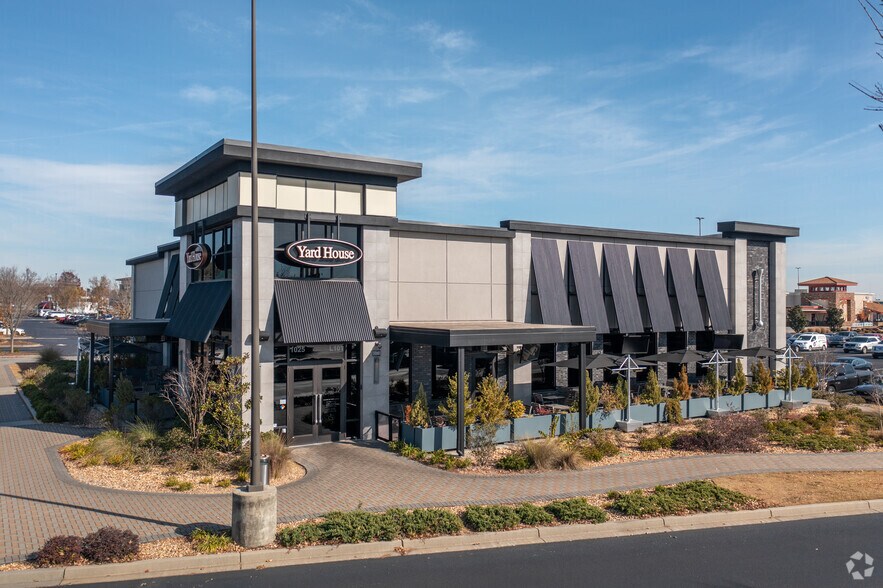 More Photos Of 1025 Woodruff Rd, Greenville Unknown For Lease