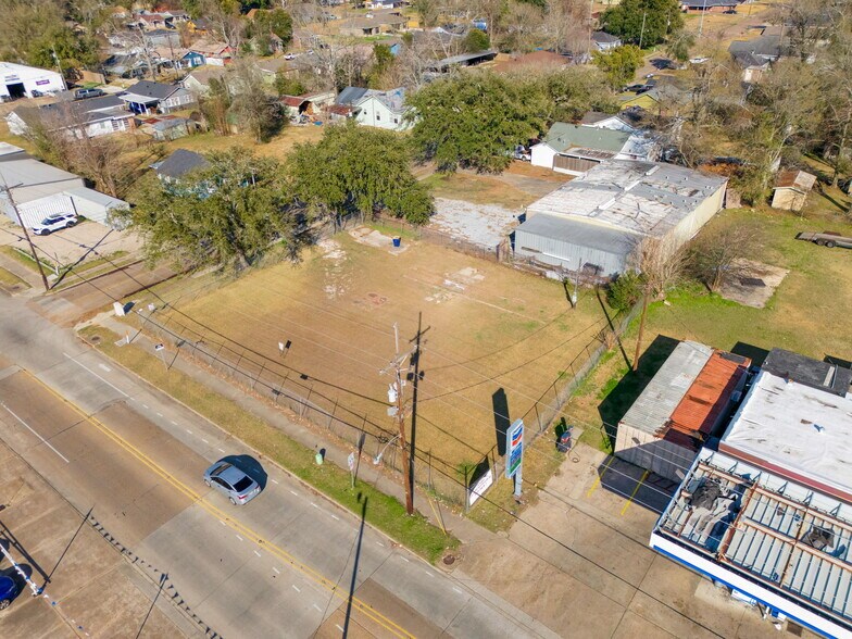 More Photos Of 806 17th st, Lake Charles Land For Sale