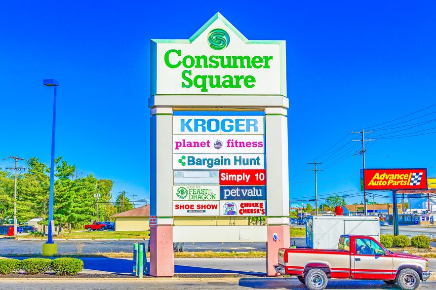 More Photos Of 3630 Soldano Blvd, Columbus Unknown For Lease