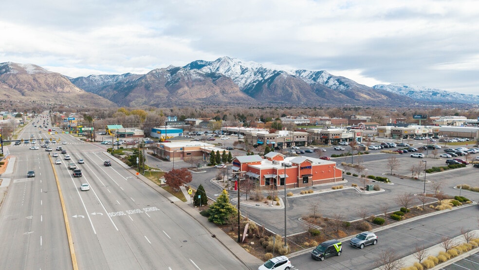 More Photos Of 141 W 12th St, Ogden Restaurant For Lease