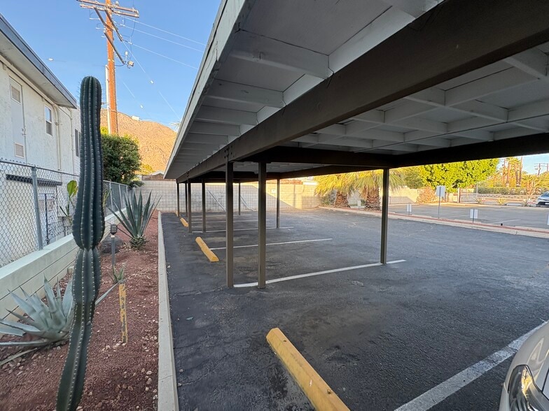 More Photos Of 655 N Palm Canyon Dr, Palm Springs Medical For Lease