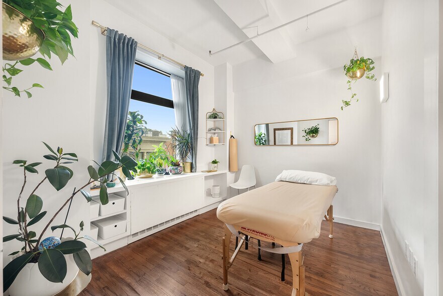 More Photos Of 14 E 4th St, New York Loft Creative Space For Lease