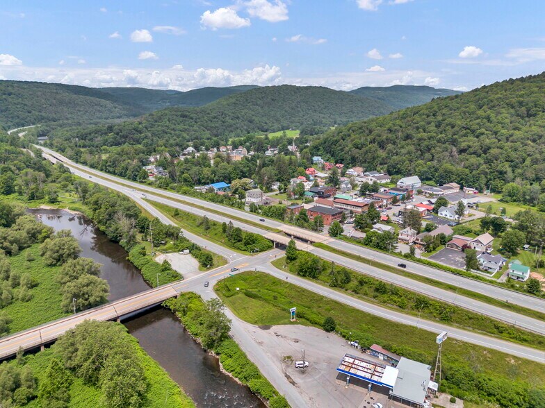 More Photos Of 1959 Old Route 17, Roscoe Storefront Retail Residential For Sale