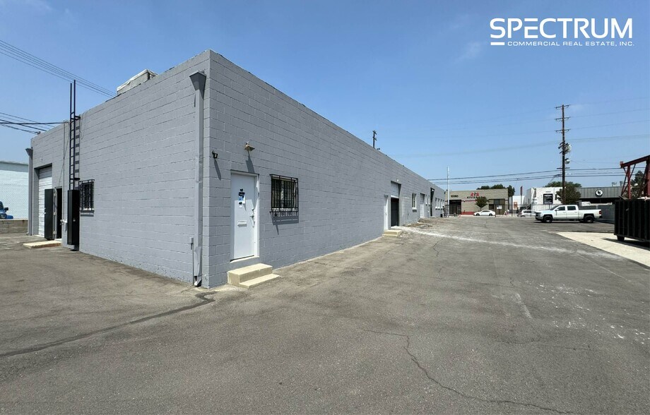More Photos Of 10053-10061 Canoga Ave, Chatsworth Manufacturing For Lease