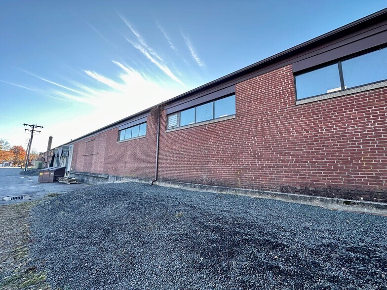 More Photos Of 10 Sparks St, Plainville Manufacturing For Sale