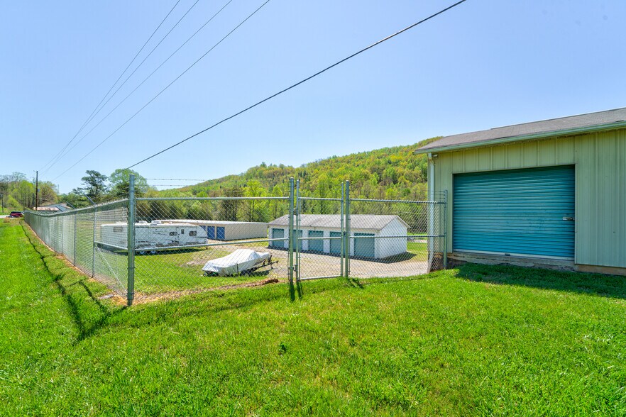 More Photos Of 3495 NC 18 S, Morganton Self Storage For Sale