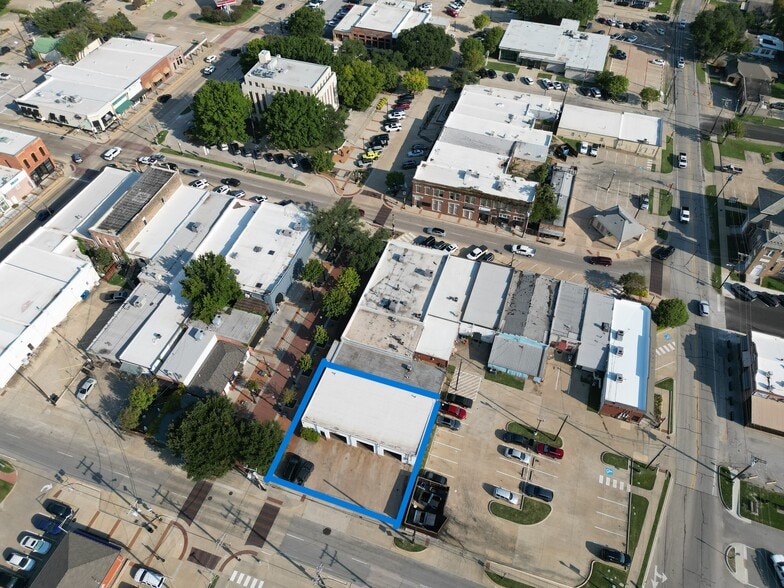 More Photos Of 201 E Washington St, Rockwall Auto Repair For Sale