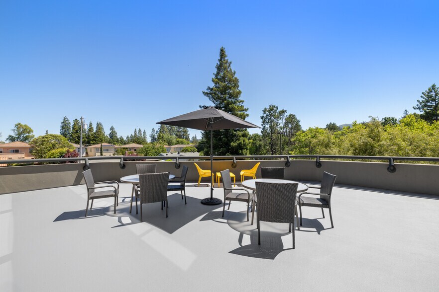 More Photos Of 1701 Novato Blvd, Novato Office For Lease