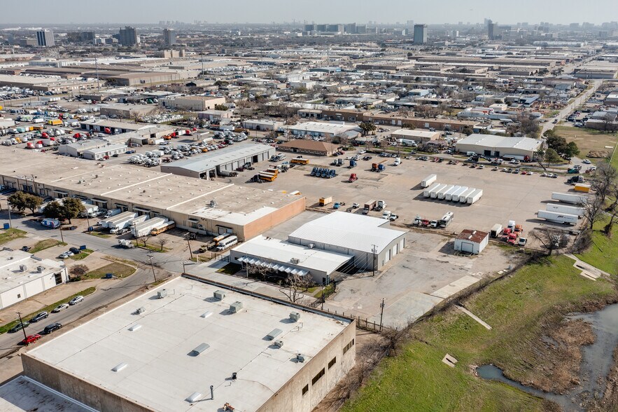 More Photos Of 4800 Cash Rd, Dallas Manufacturing For Lease