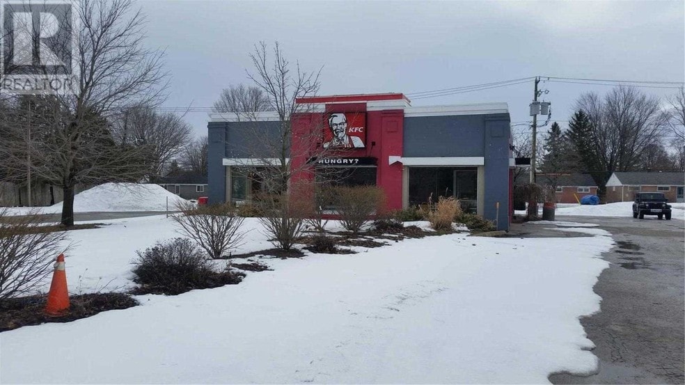 Primary Photo Of 327 Atherley Rd, Orillia Fast Food For Lease