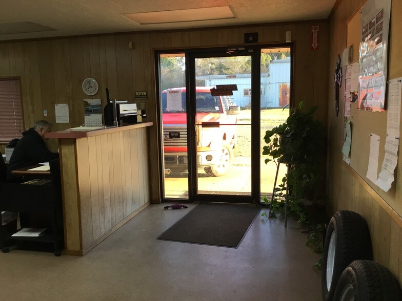 More Photos Of 1462 FM 2199, Marshall Warehouse For Sale