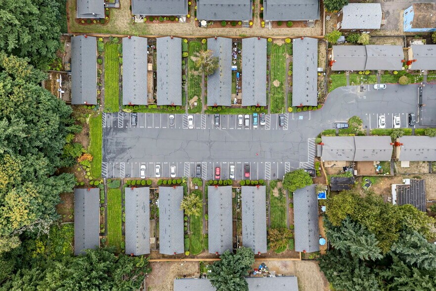 More Photos Of 3903 E 18th St, Vancouver Apartments For Sale