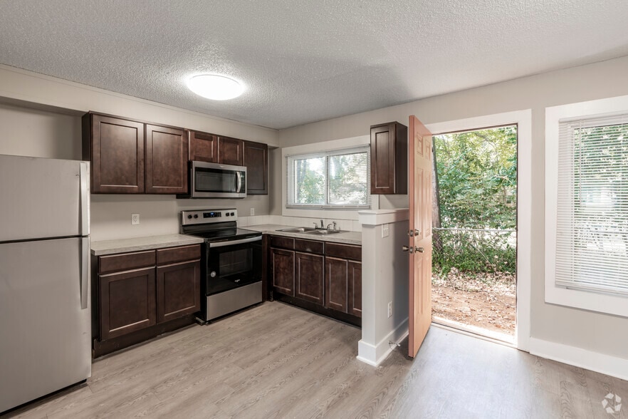 More Photos Of 2479 Julia Ave, Charlotte Apartments For Sale