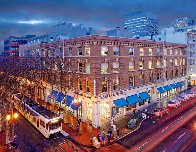 More Photos Of 700-724 SW 3rd Ave, Portland Loft Creative Space For Sale