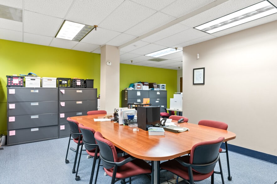 More Photos Of 307 Cumberland Ave, Portland Office For Sale