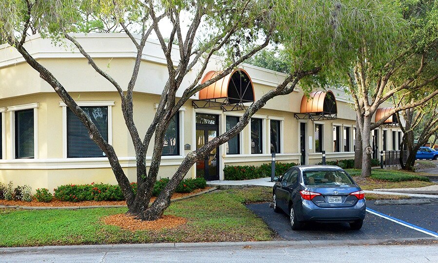 More Photos Of 10901 Danka Cir N, Saint Petersburg Office For Sale