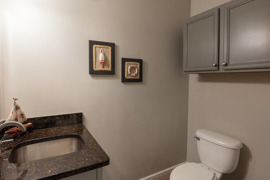 More Photos Of 12959 Palms West Dr, Loxahatchee Medical For Sale